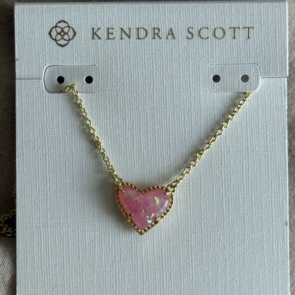Kendra Scott Jewelry - Kendra Scott Pink Heart Necklace in Gold-tone